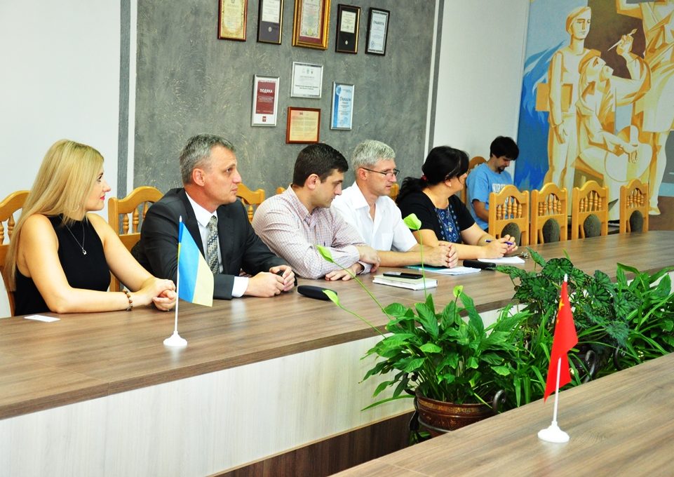 кит0333