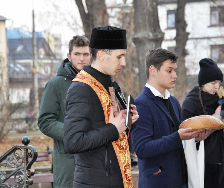 акц0212